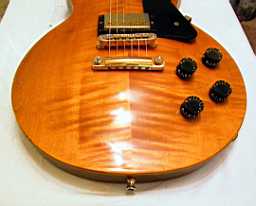 Gibson Les Paul Limited Edition Studio 1993 amber trans-flame AUT_5321.JPG